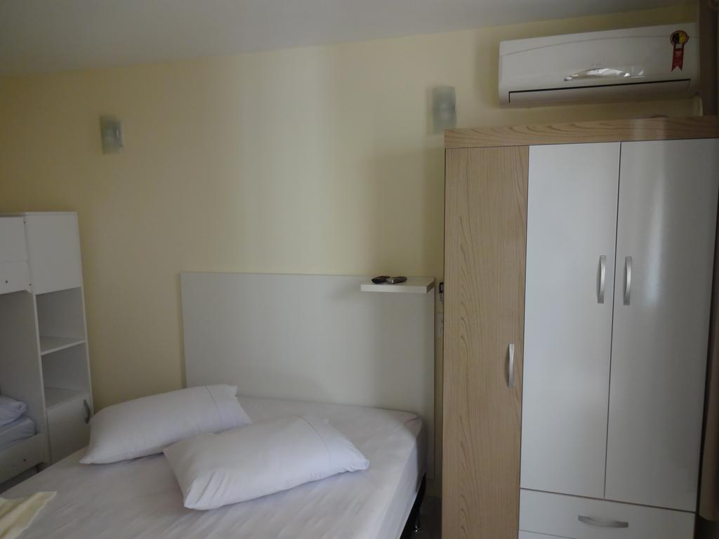 Apto E Suites Praia Do Itapocoroi بنها المظهر الخارجي الصورة