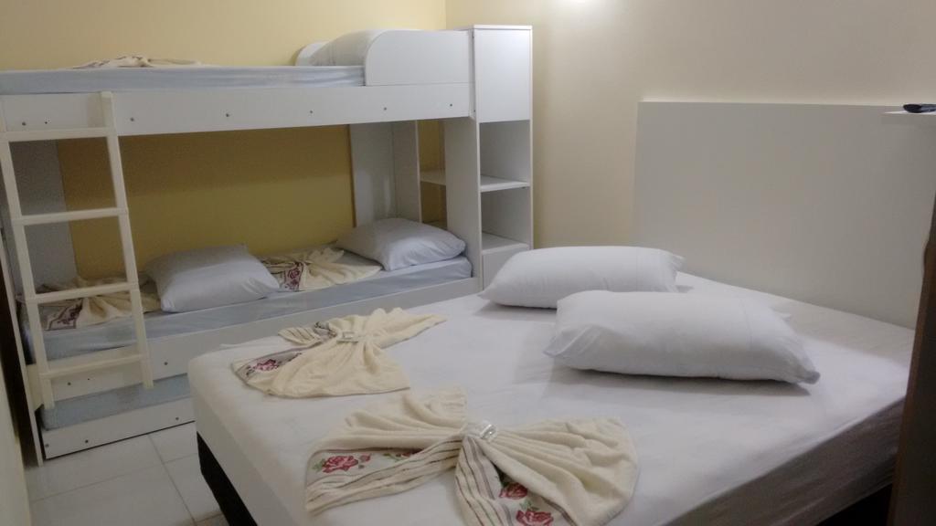 Apto E Suites Praia Do Itapocoroi بنها الغرفة الصورة