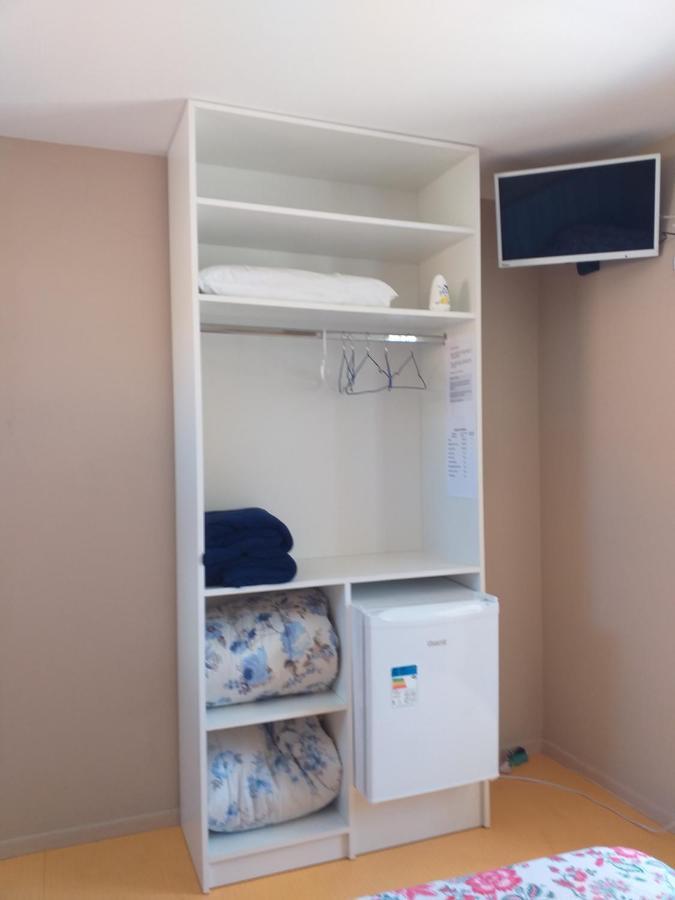 Apto E Suites Praia Do Itapocoroi بنها المظهر الخارجي الصورة